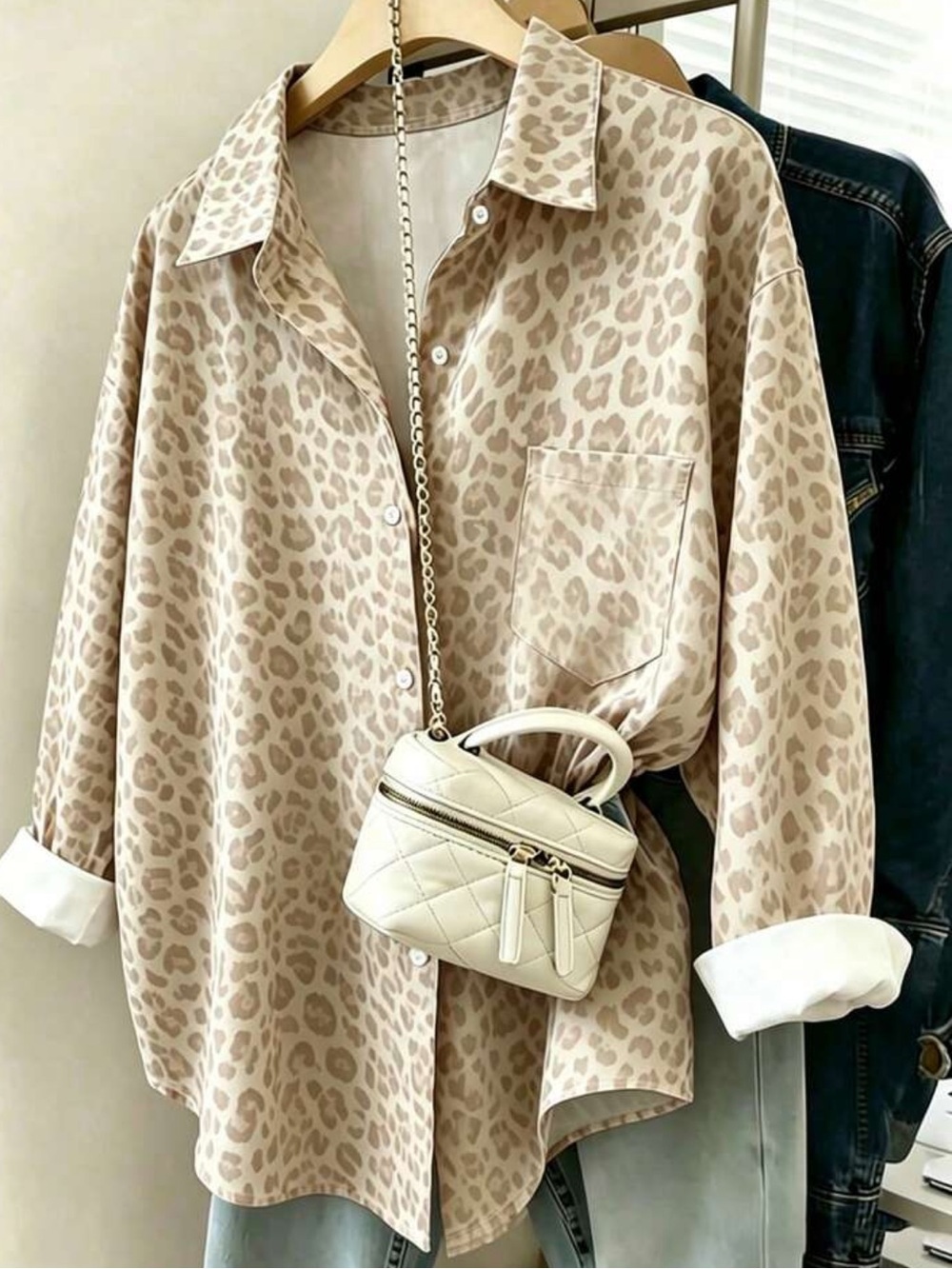 Women's Casual Loose Long Sleeve Shirt, Leopard Print Pattern, Minimali